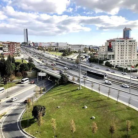 Luxury Flat With Sea & View - Gym & Parking Estambul