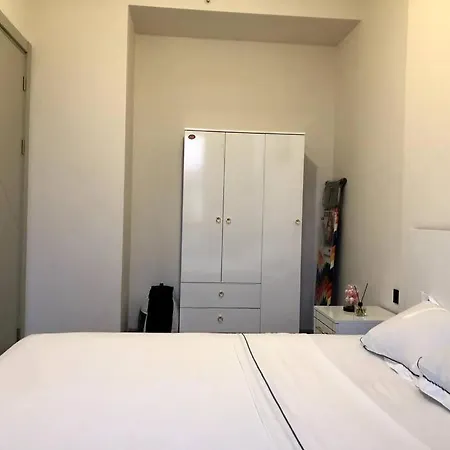 Luxury Flat With Sea & View - Gym & Parking Apartamento *