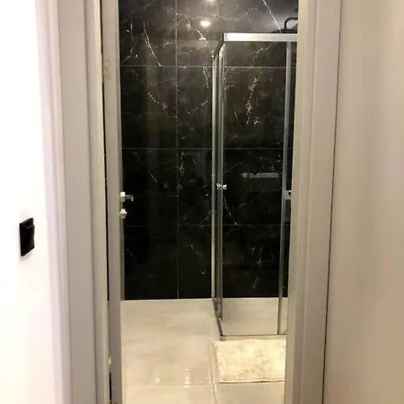 Luxury Flat With Sea & View - Gym & Parking Apartman